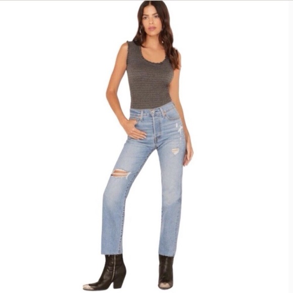 Levi’s 32 (14/15) Wedgie Straight Women’s Jeans Distressed Frayed Hems Stretch - Picture 12 of 12